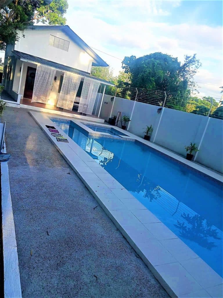Modern Pool Design